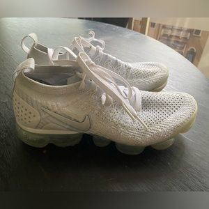 Womens Nike Air Vapormax Flyknit Pure Platinum
